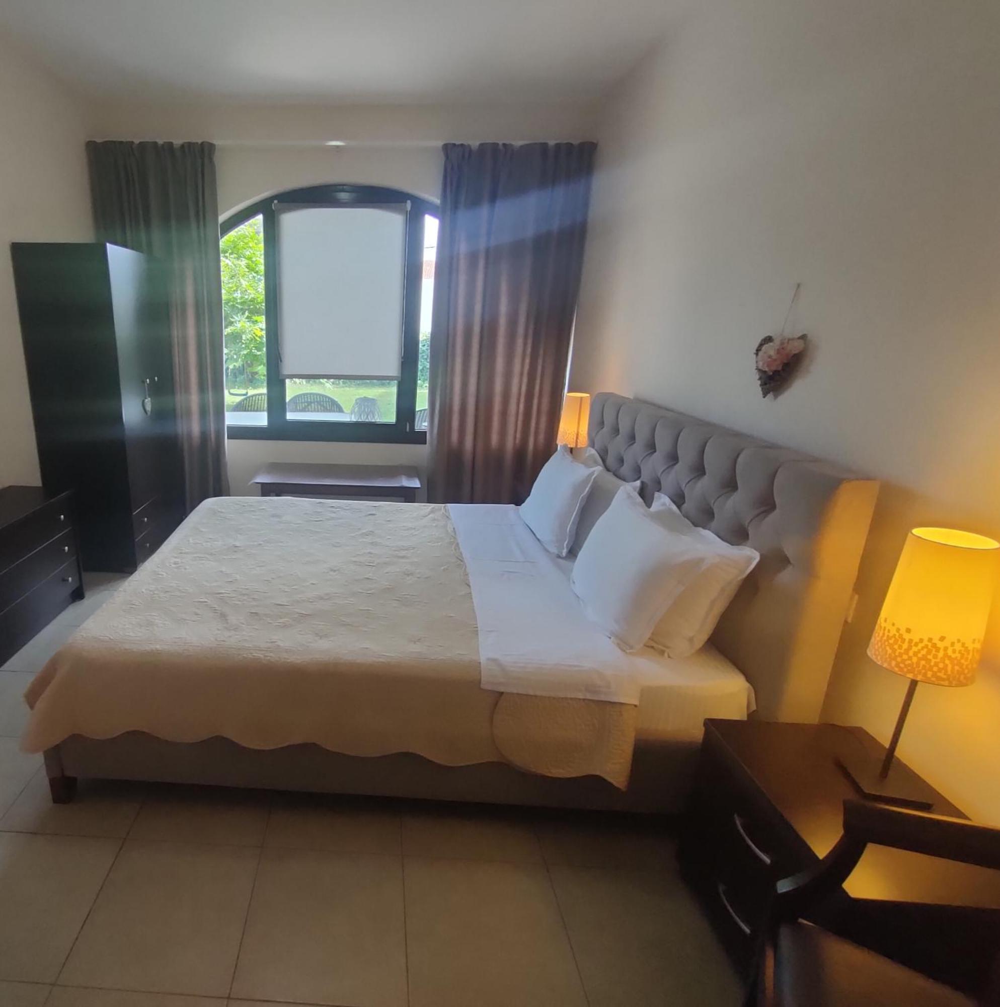 Nautica Bay Apartments 克拉默特 外观 照片